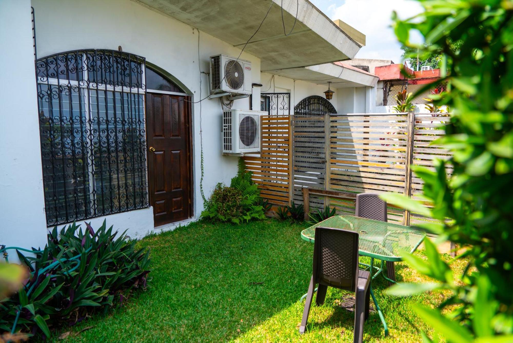 Suites & Apartments San Benito - Zona Rosa San Salvador Exterior photo